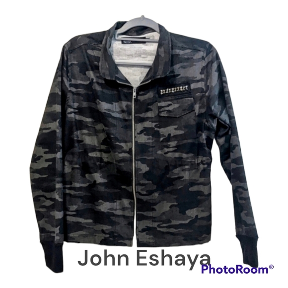 JET John Eshaya Camouflage Jacket - Picture 1 of 6